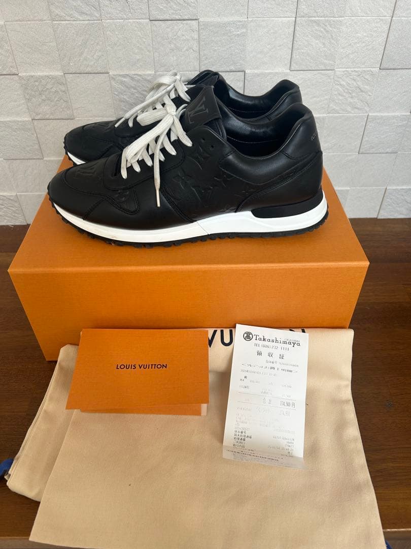 たろうLOUIS VUITTON ブラック スニーカー　ランウェイ