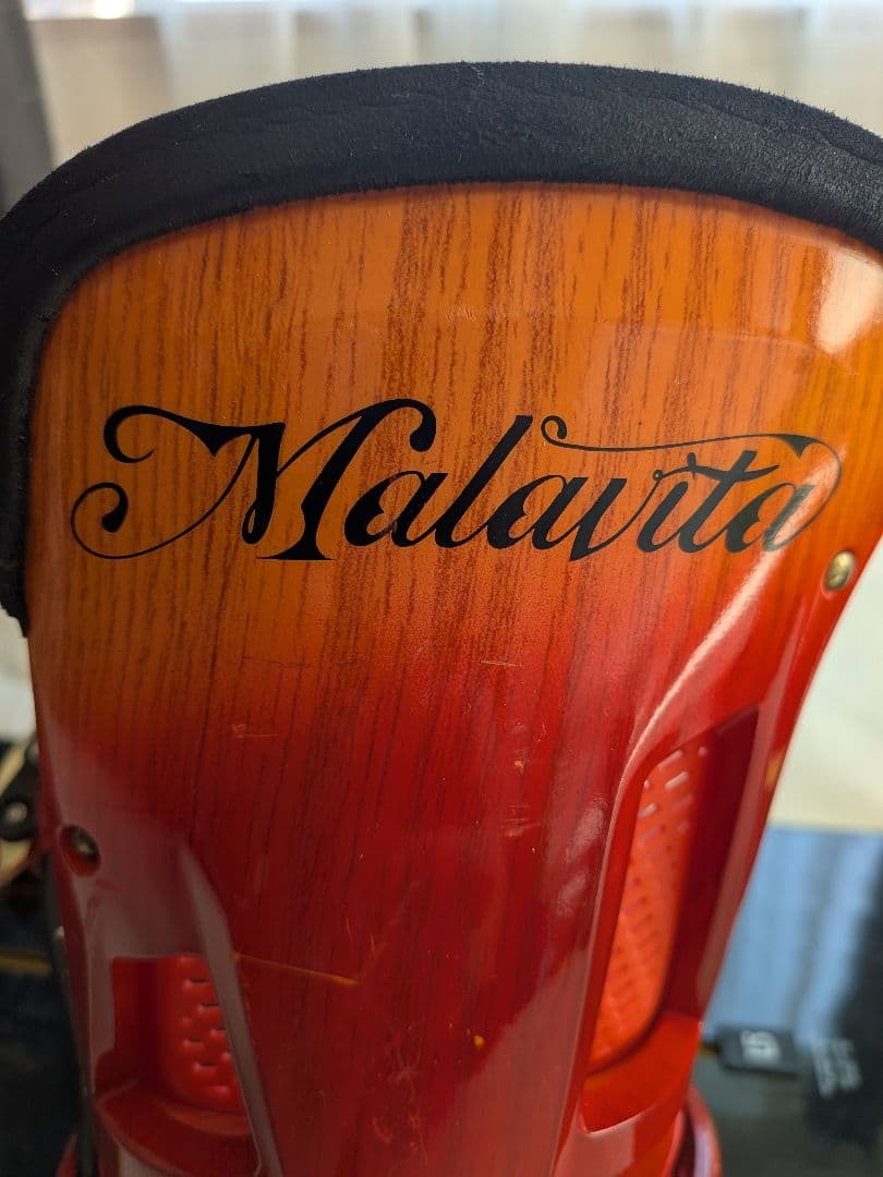 Burton custom FlyingV 154cm +Malavita　M