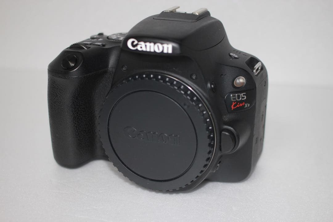キャノン Wi-Fi＆動画　 canon kiss x9標準＆望遠レンズセット
