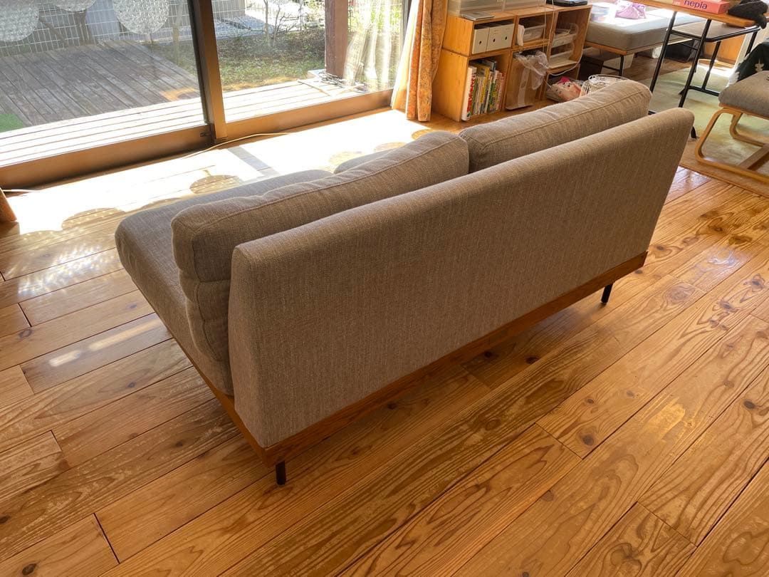 h*i様 ジャーナルスタンダード　2人がけソファー　（直接引き取り限定）