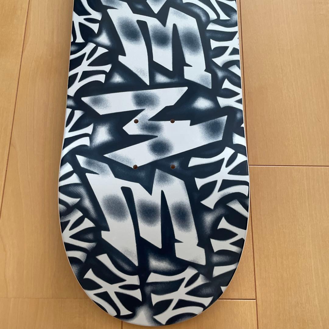 Supreme×ニューヨークヤンキース スケートボードデッキホワイト