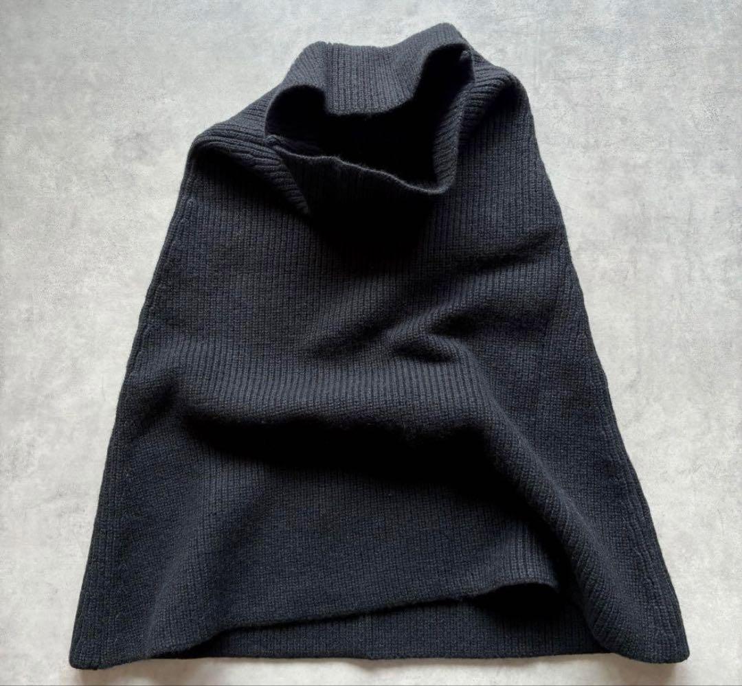 美品 AP STUDIOカシミヤ混 ニットケープネック ウォーマー リブ編み 黒
