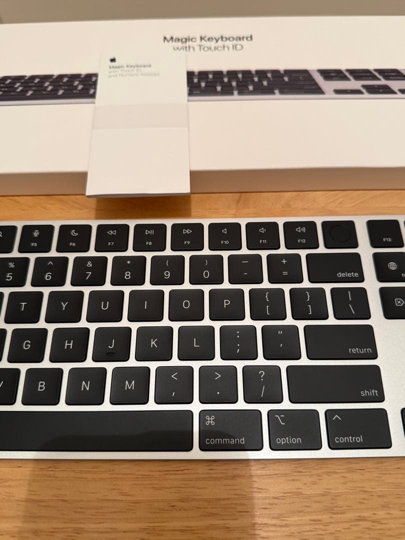 【極美品】Magic Keyboard with Touch ID