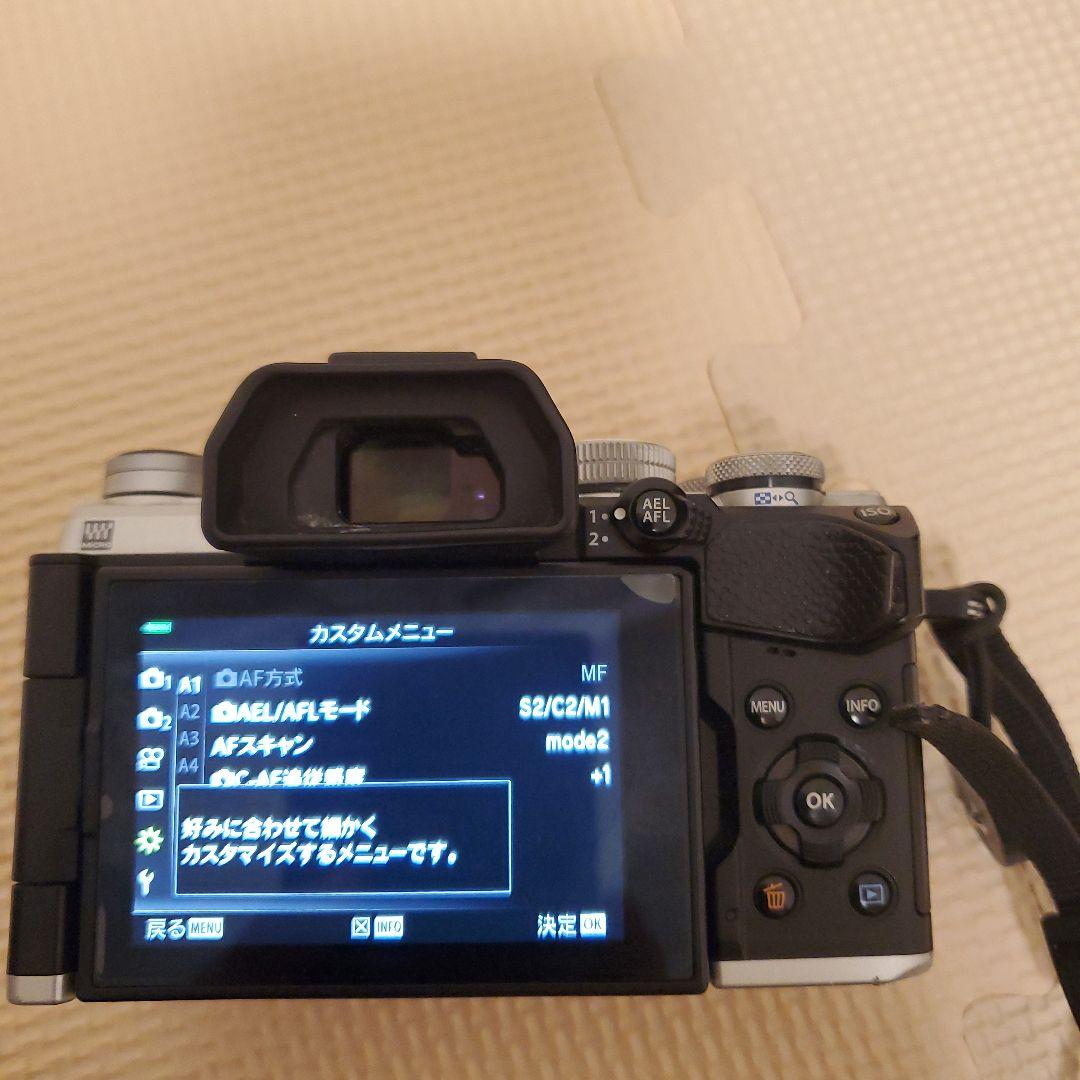 OLYMPUS OM-D E-M5 Mark III 本体