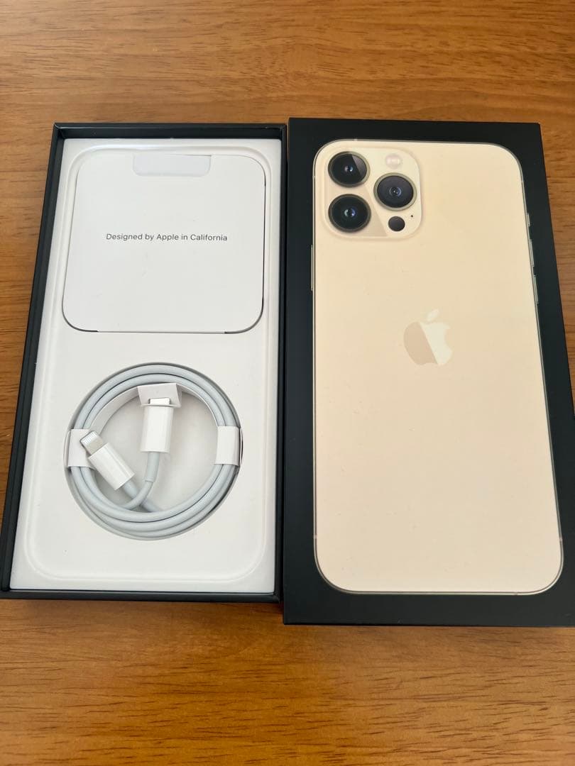 【美品】【即発送】iPhone 13 Pro Max 256GB 付属品あり