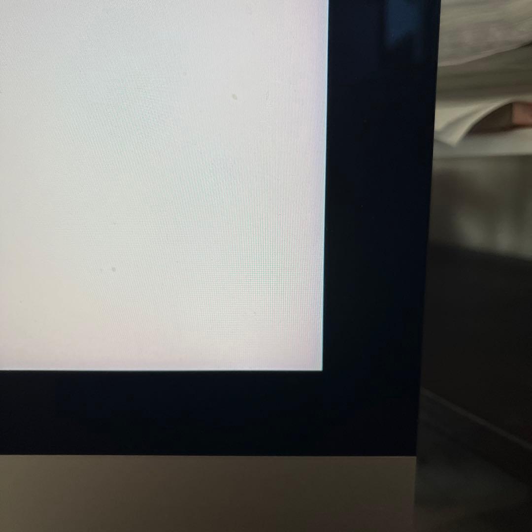 iMac（Retina 4K,21.5-inch,2017）MNDY2J/A ⑤