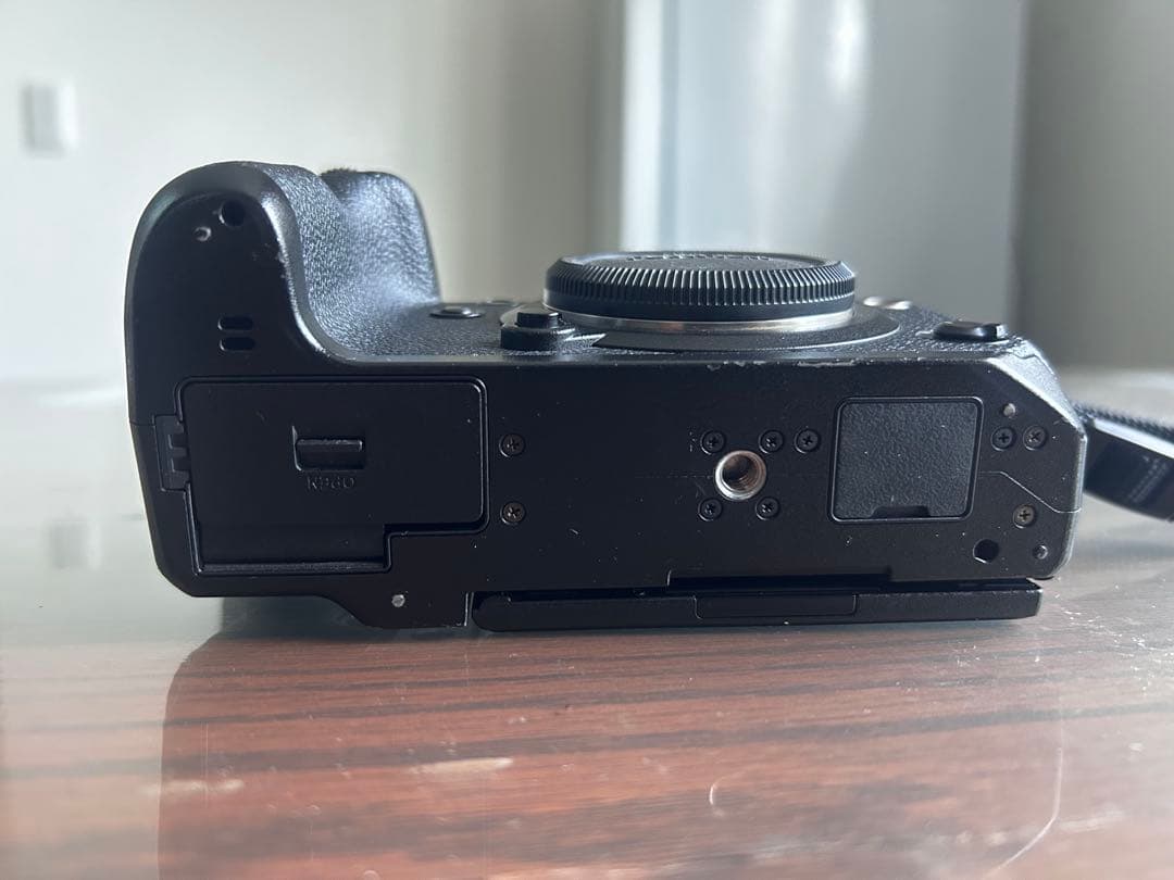 FUJIFILM X-H1 ボディ　PERGEAR 25mmレンズ付き