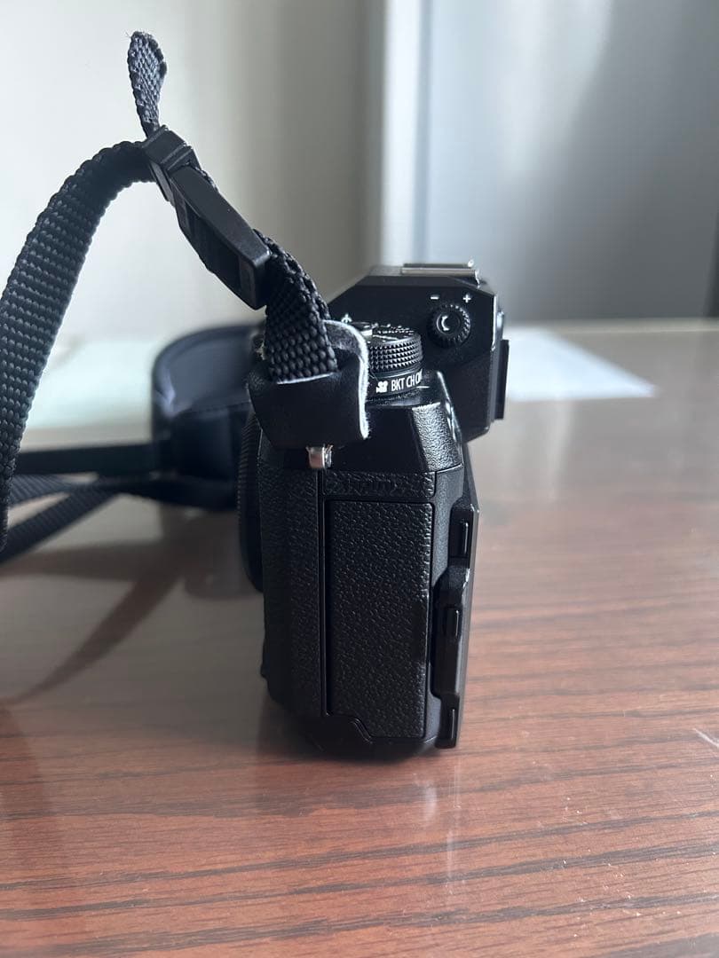 FUJIFILM X-H1 ボディ　PERGEAR 25mmレンズ付き