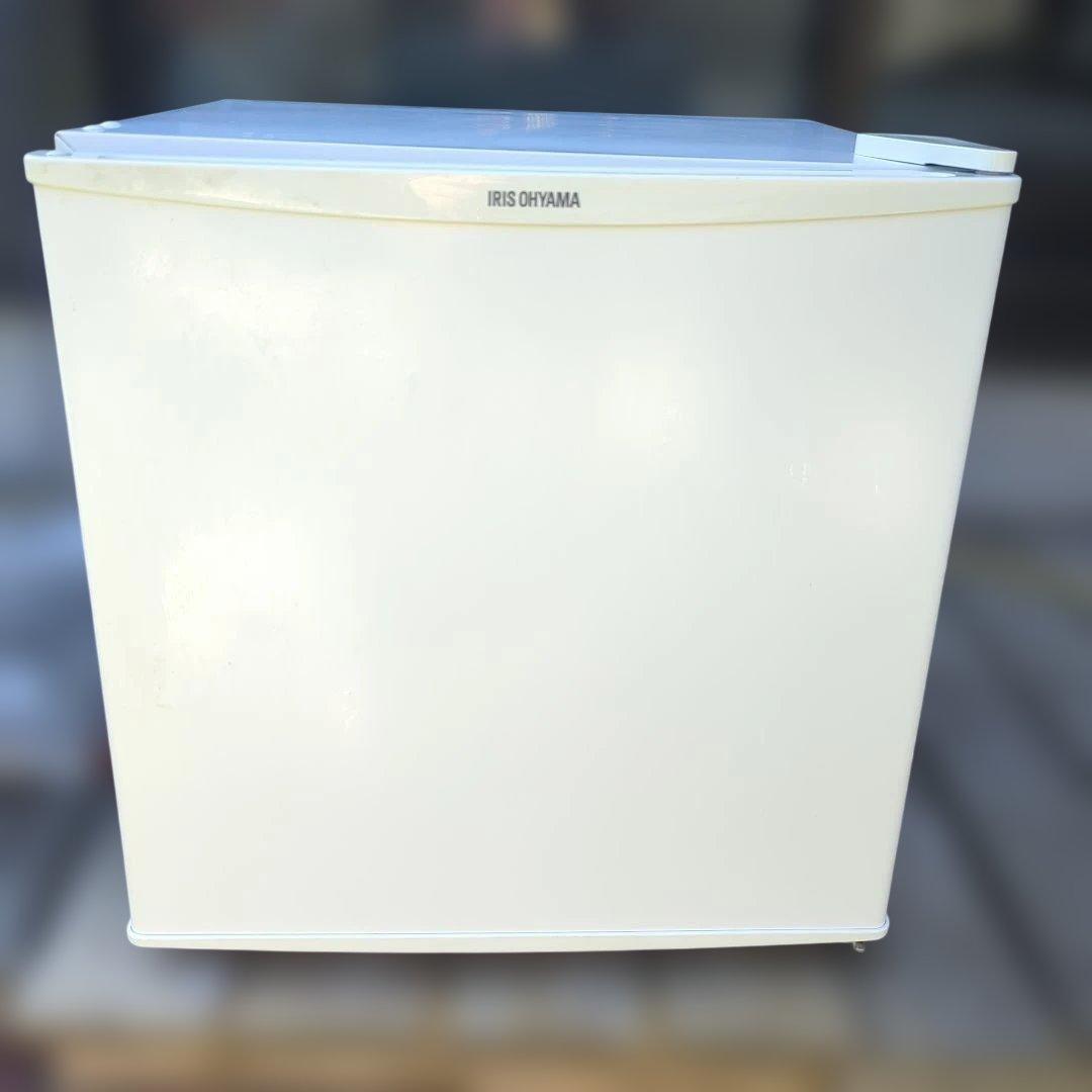 IRIS OHYAMA 冷蔵庫 ホワイト 2019年製
