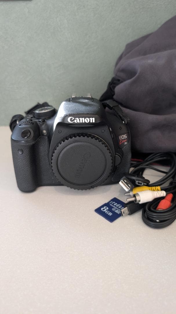 Canon EOS Kiss X5 ボディ 美品 付属品あり 動作良好