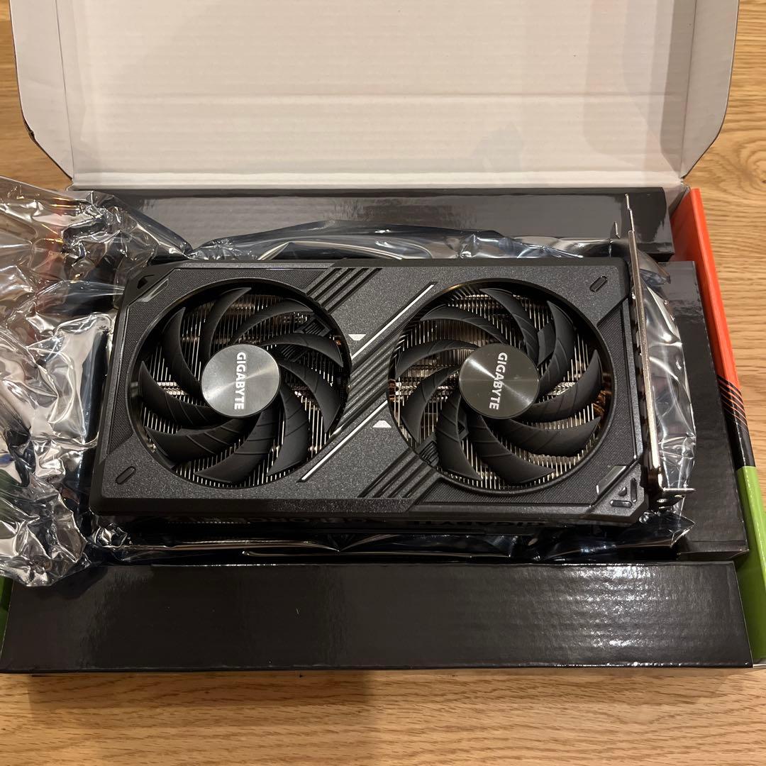 GIGABYTE GEFORCE RTX5060 WINDFORCE 新品未使用