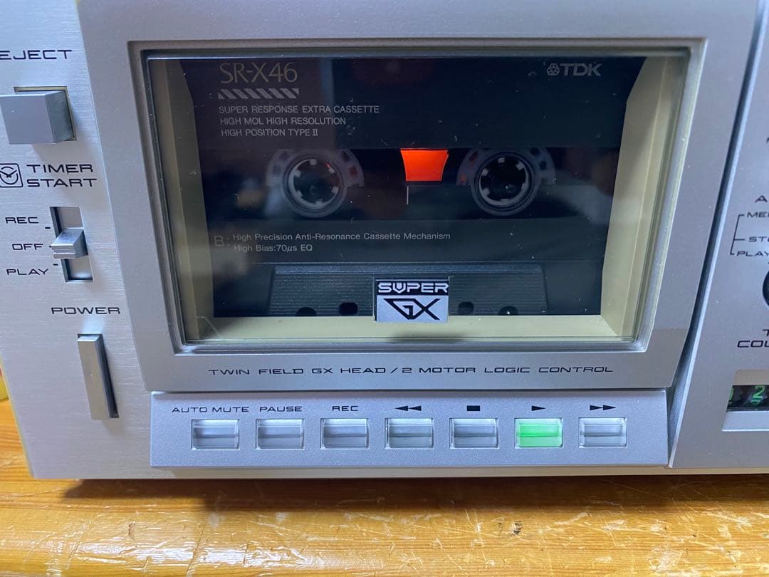 アカイ　カセットデッキ　 GX-F35