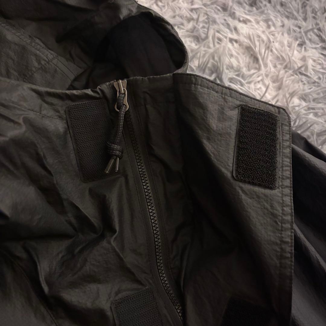 m*u様 NIKE ACG アノラックパーカー　美品　ナイロンジャケット　短丈