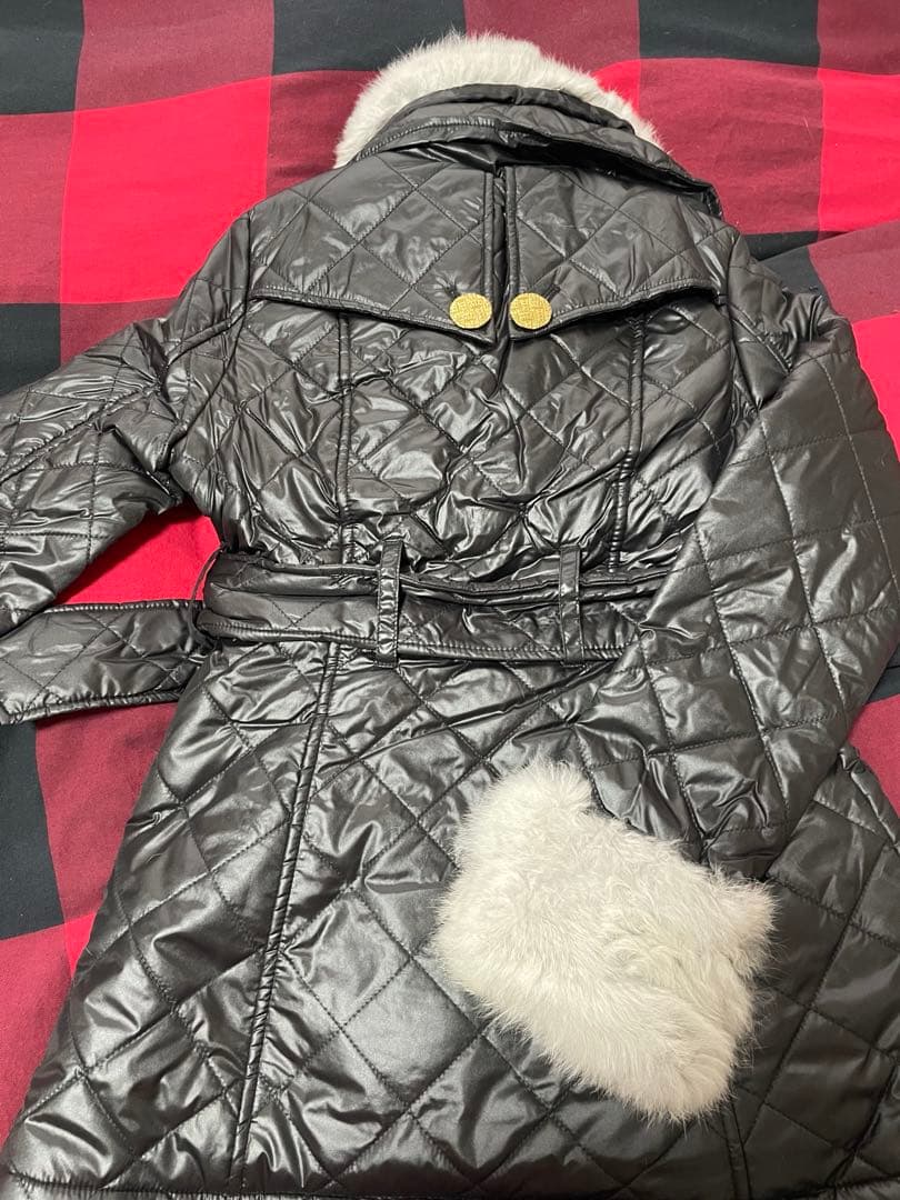 d.i.a新品ファー付き黒ダウンジャケット