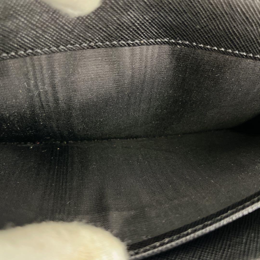 プラダ　長財布　三角ロゴプレート　ロングウォレット　ブラック　ナイロン　レザー