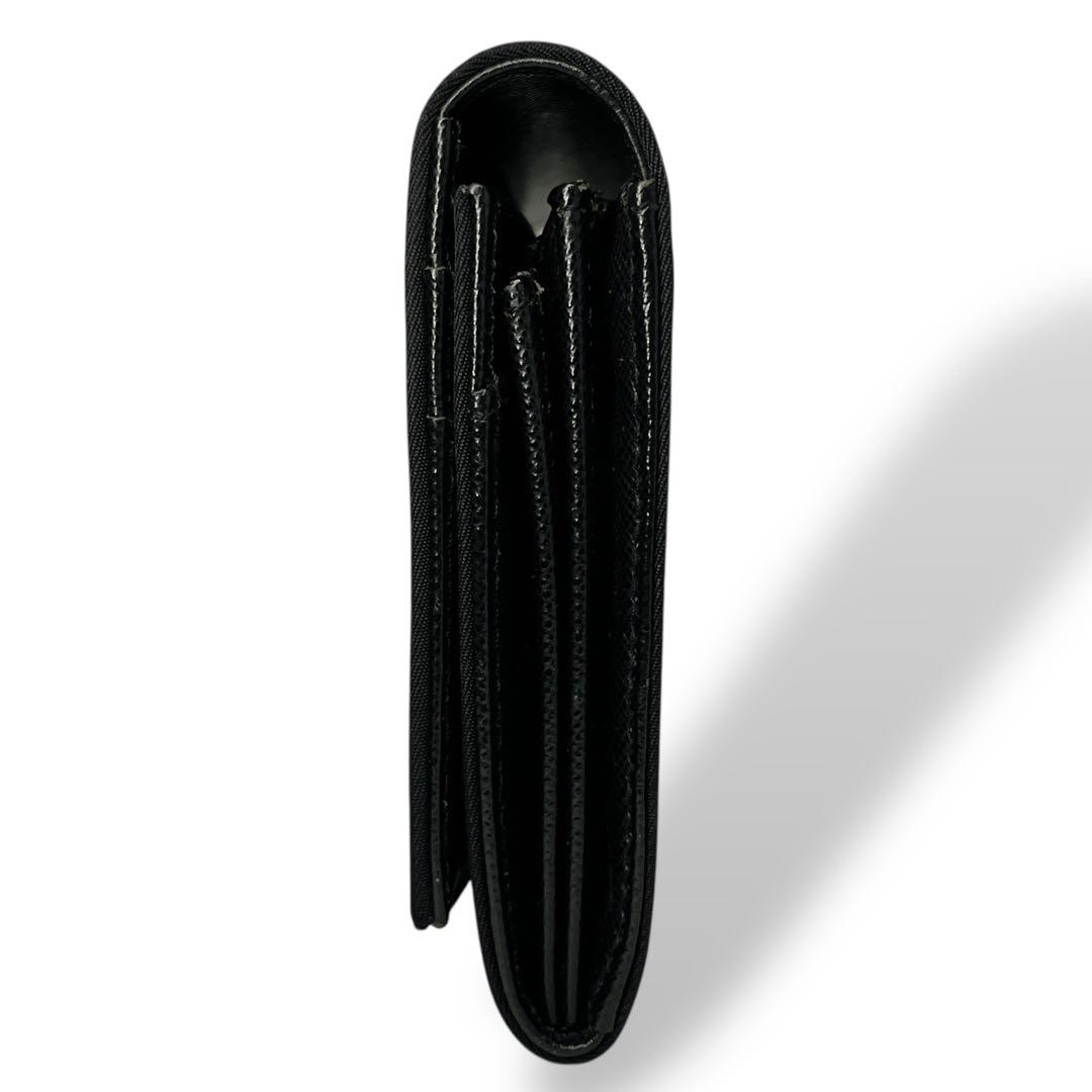 プラダ　長財布　三角ロゴプレート　ロングウォレット　ブラック　ナイロン　レザー