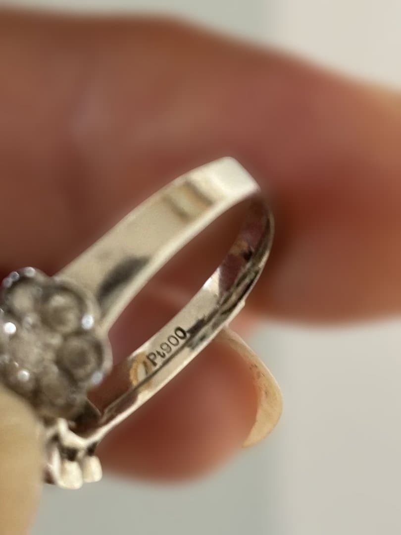 プラチナ900 花モチーフ リング