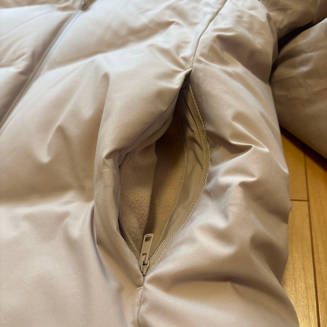 ☆リリー☆ユニクロ シームレスダウンパーカ ベージュ L