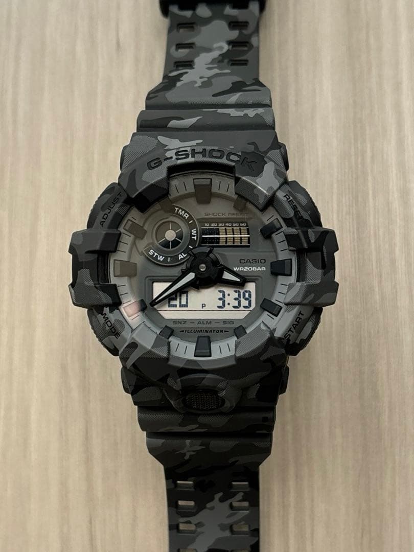 時計 CASIO G-SHOCK GA-700CM