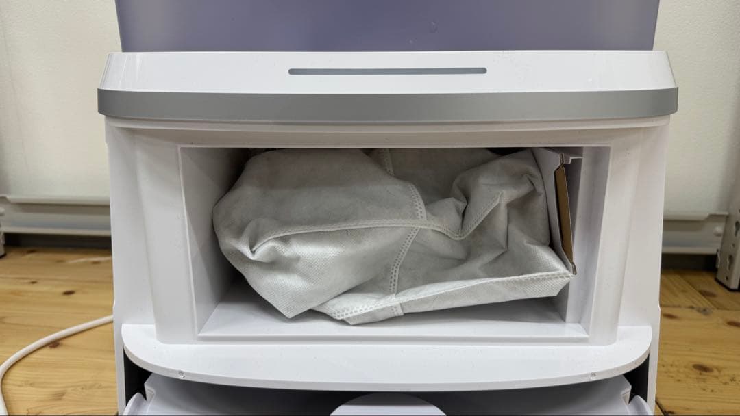 w*3様 DEEBOT T30 PRO OMNI (ホワイト)