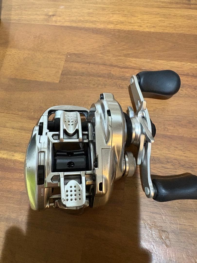 SHIMANO nium MGL HG LEFT ベイトリール
