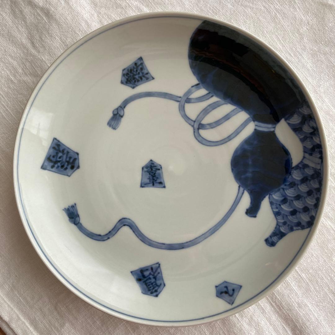 七寸皿（直径約22cm） 染付 瓢箪から駒　藤吉憲典