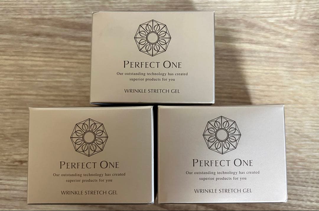 パーフェクトワン　美容液ジェル50g×3