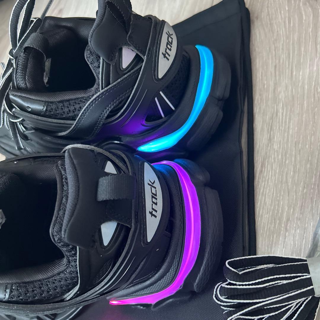 BALENCIAGA TRACK LED BLACK 即日発送