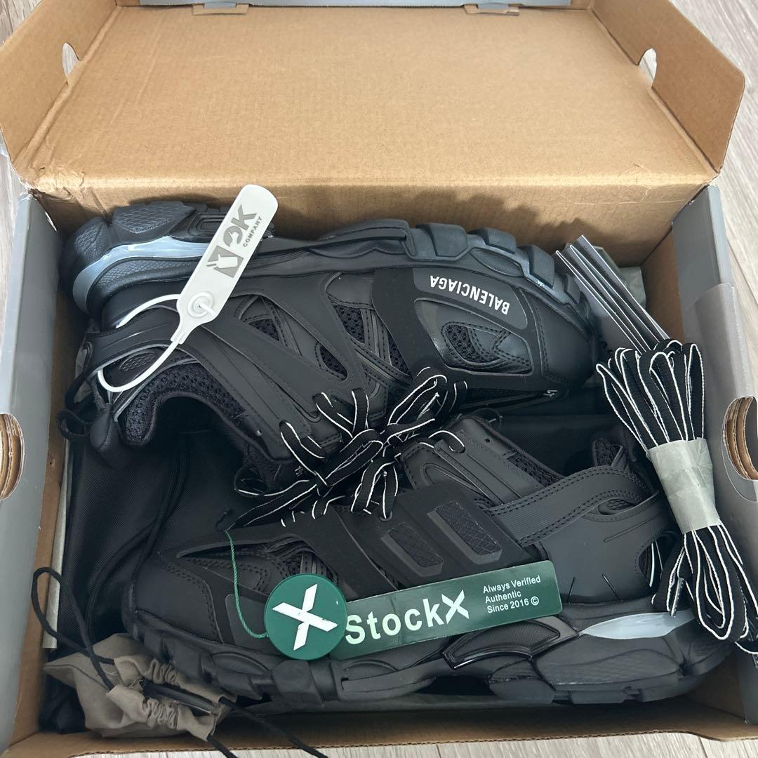 BALENCIAGA TRACK LED BLACK 即日発送