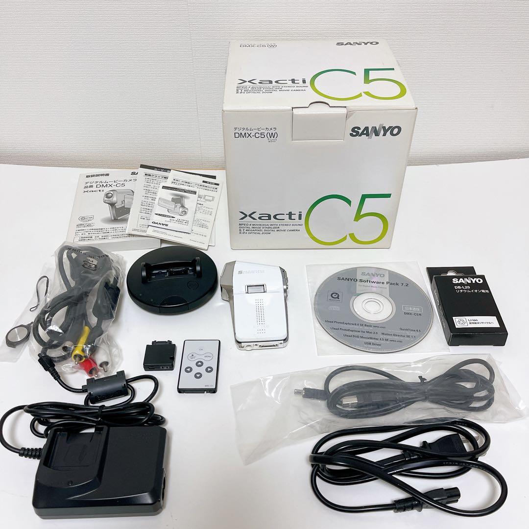 【美品・希少】SANYO Xacti DMX-C5 W ビデオカメラ 箱付き