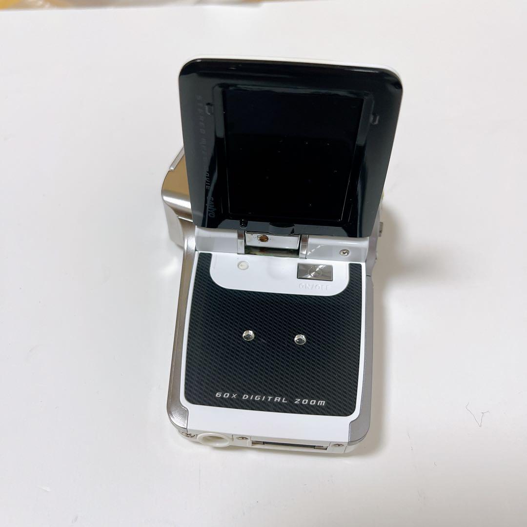 【美品・希少】SANYO Xacti DMX-C5 W ビデオカメラ 箱付き