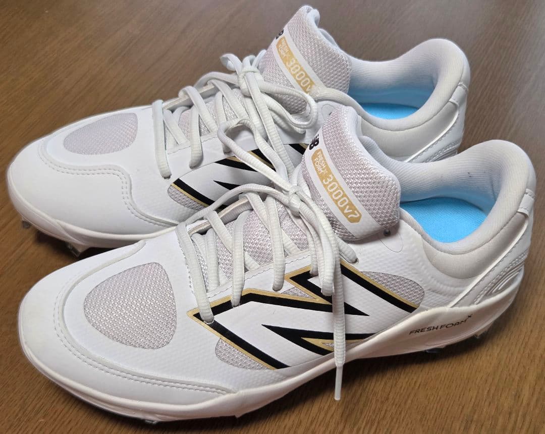 Mizuki さん専用　ニューバランス Fresh Foam 3000v7