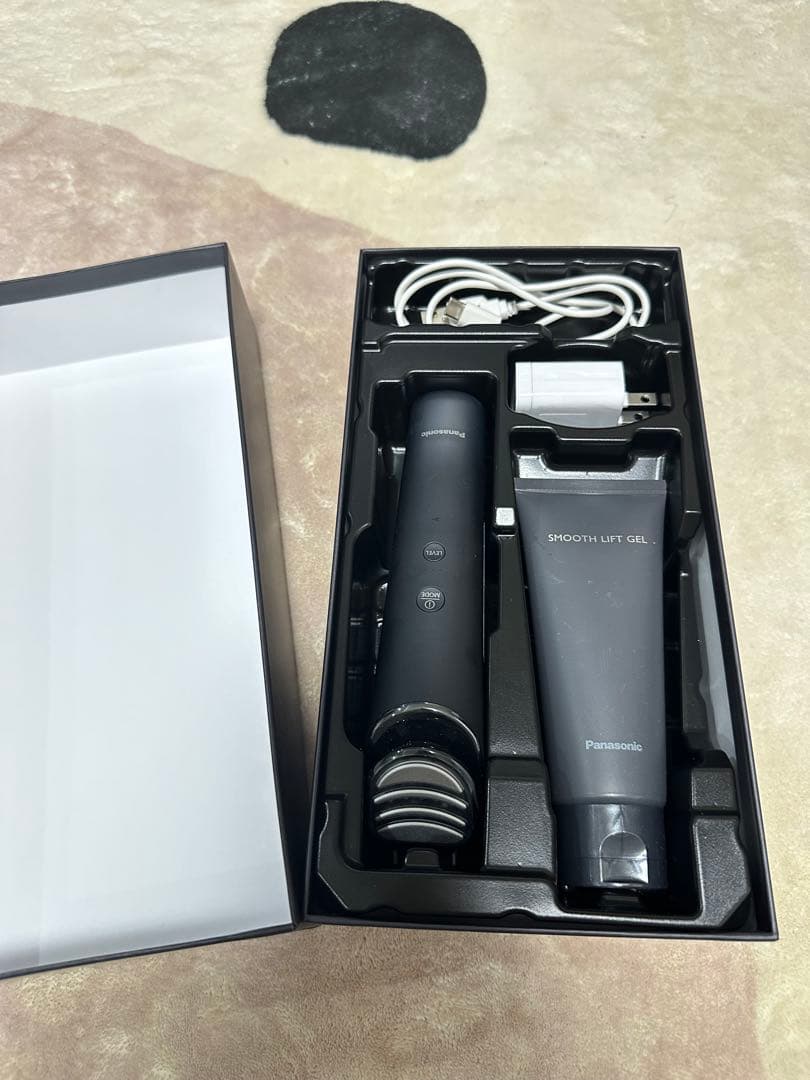 新品 Panasonic VITALIFT 美顔器 セット