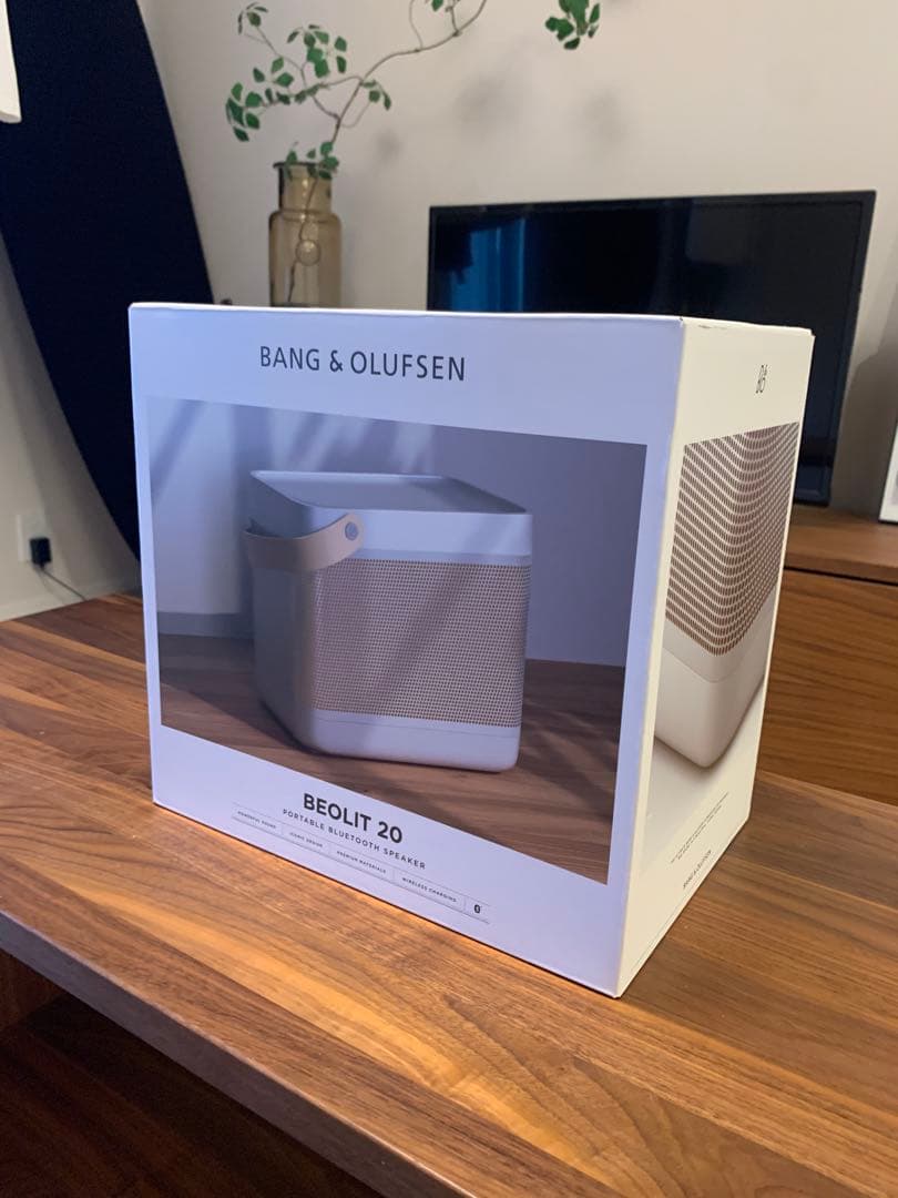 【ほぼ未使用】B&O BEOLIT 20 Bang & Olufsen