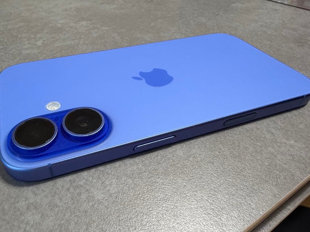 iPhone16 ウルトラマリン128G