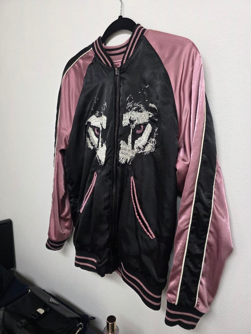 リバーシブル DIESEL スカジャン BLACK×PINK オオカミ 送料込み