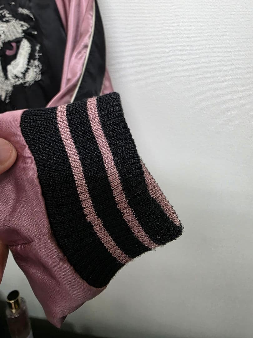 リバーシブル DIESEL スカジャン BLACK×PINK オオカミ 送料込み