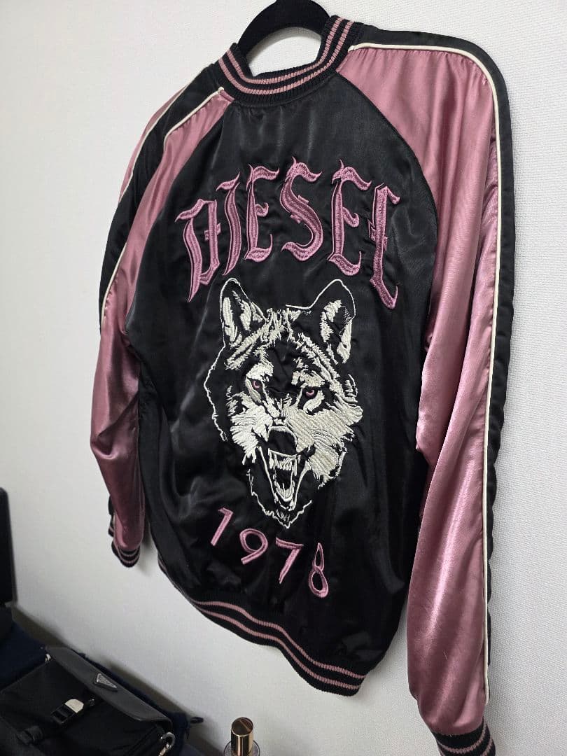 リバーシブル DIESEL スカジャン BLACK×PINK オオカミ 送料込み