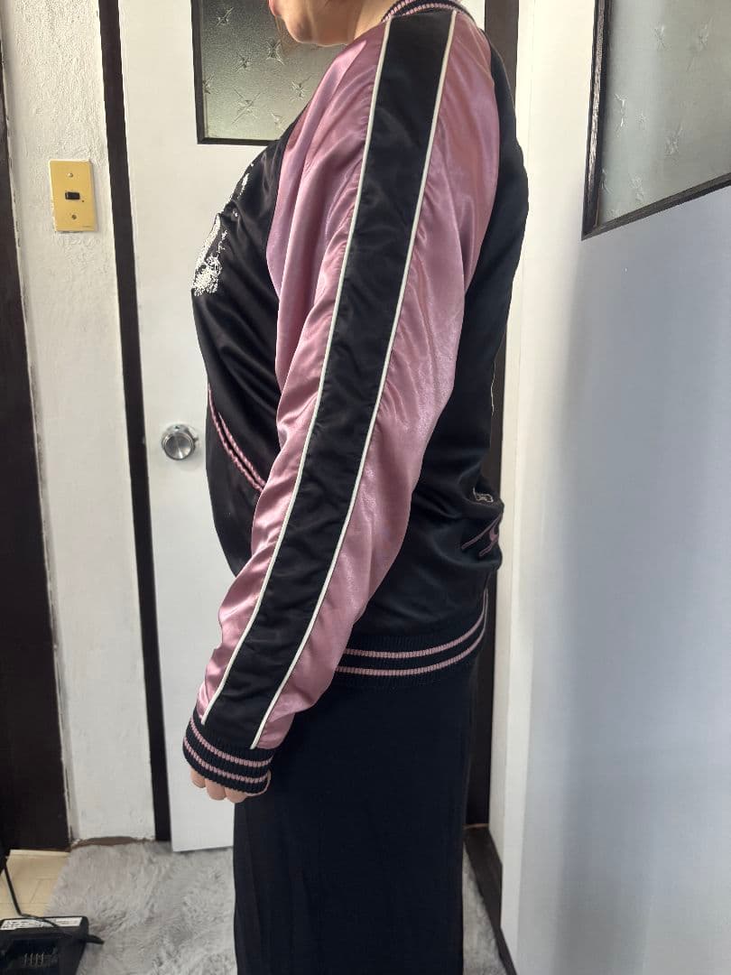 リバーシブル DIESEL スカジャン BLACK×PINK オオカミ 送料込み