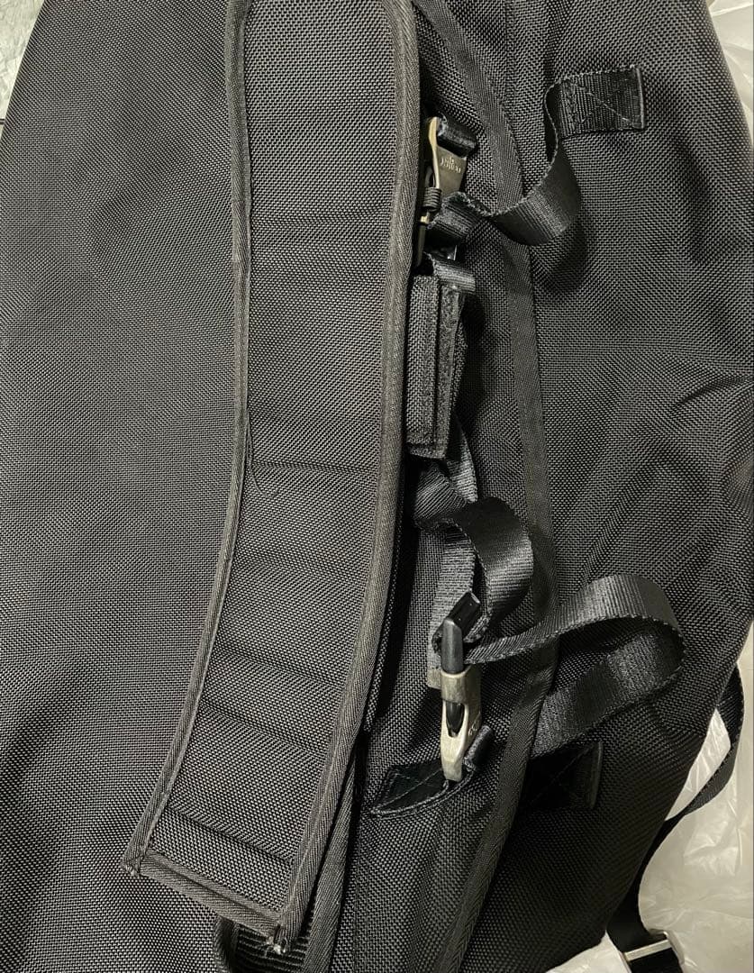 LORINZA ロリンザ　メッセンジャーバッグ