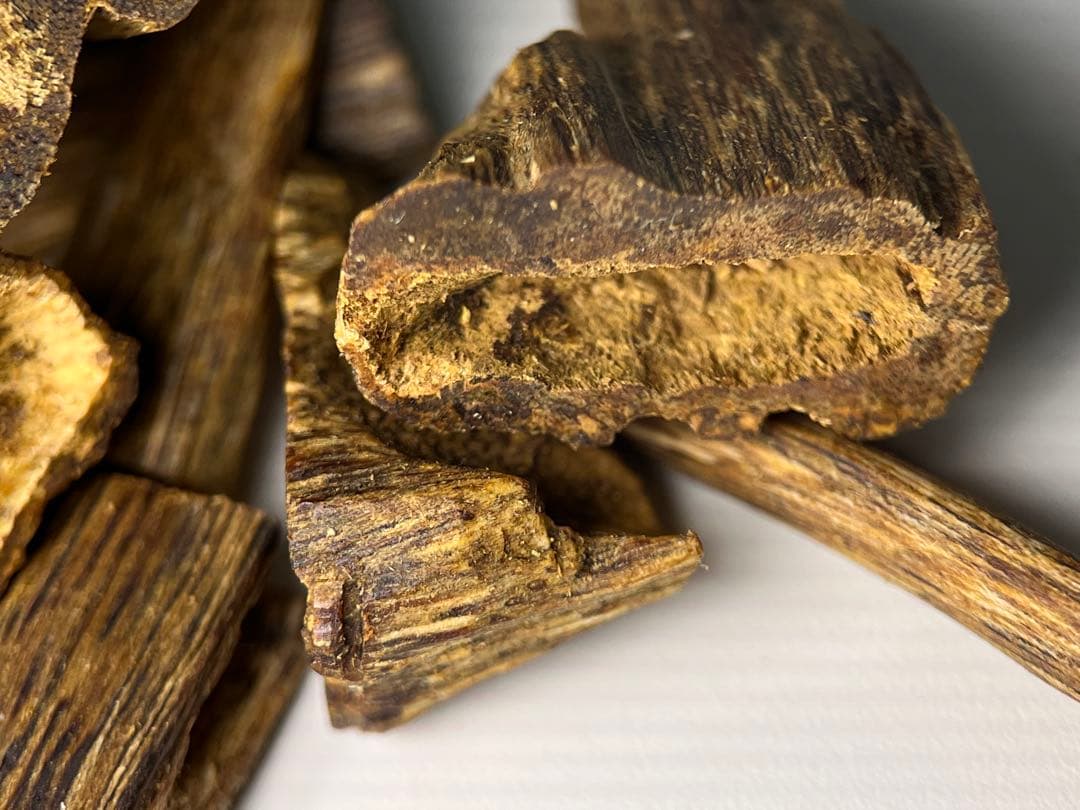 お香 天然沈香 六国五味聞香用 伽羅 香木 3ーSー10.400