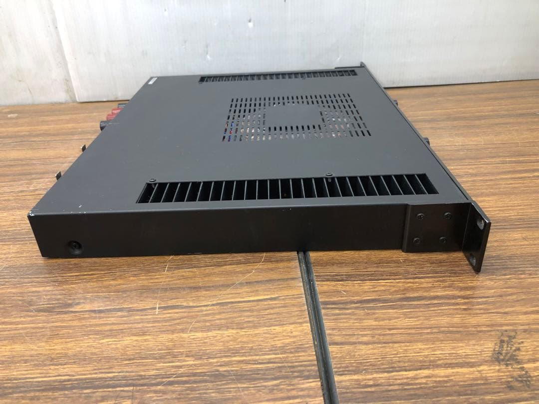 TOA デュアルパワーアンプ　P-60D 電源ケーブル付き