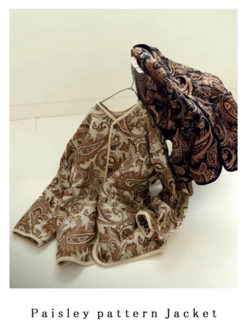 新品タグ付きアンティカ　ペイズリー柄ジャケット