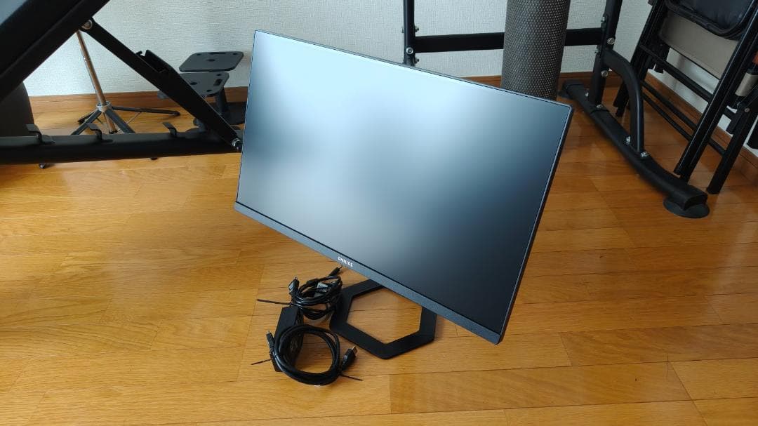 24E1N5500E/11　24インチモニター　①