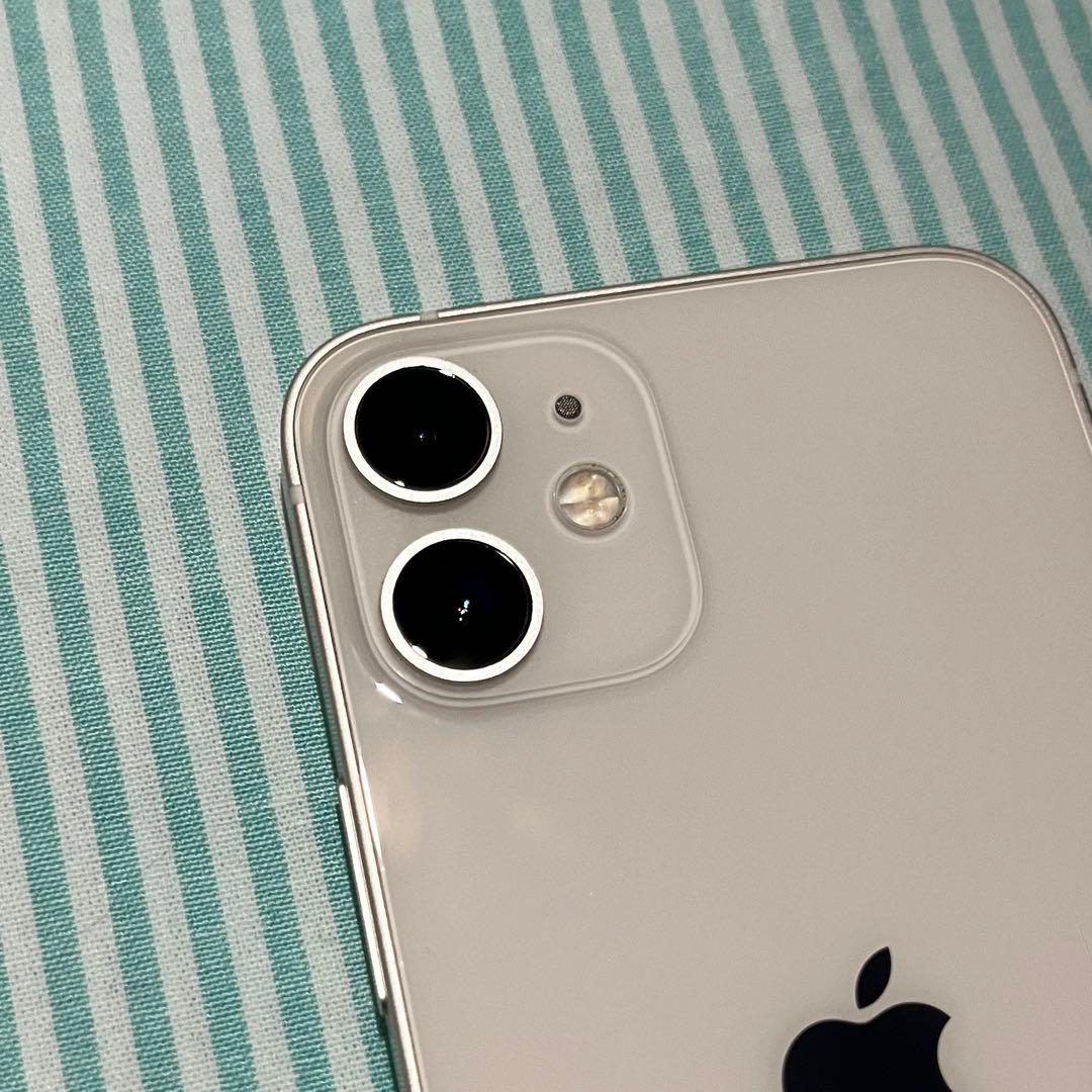 Apple iPhone 12 mini 本体 256G スターライト