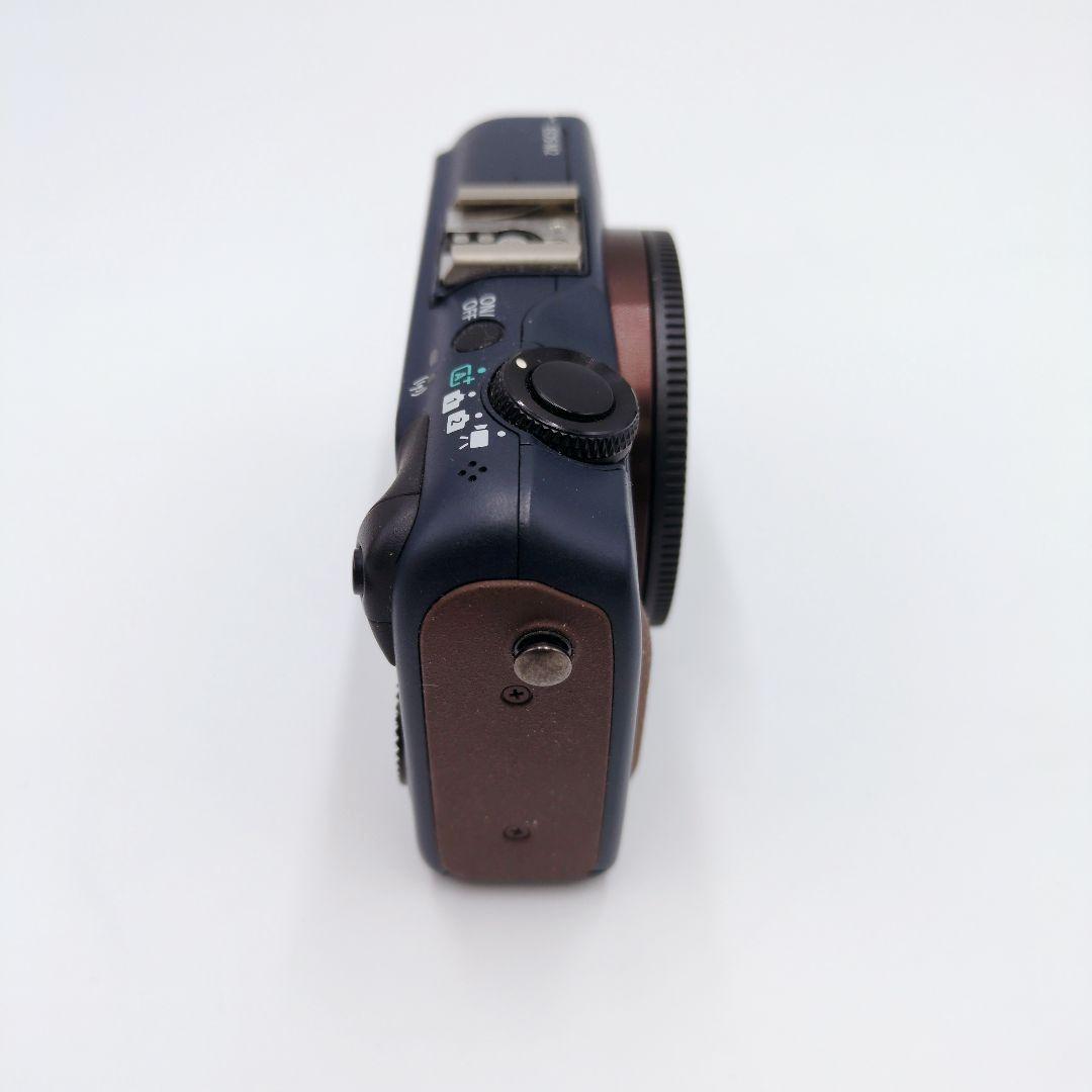 【極美品】キャノン Canon EOS M2 ダブルズームレンズキット ブルー