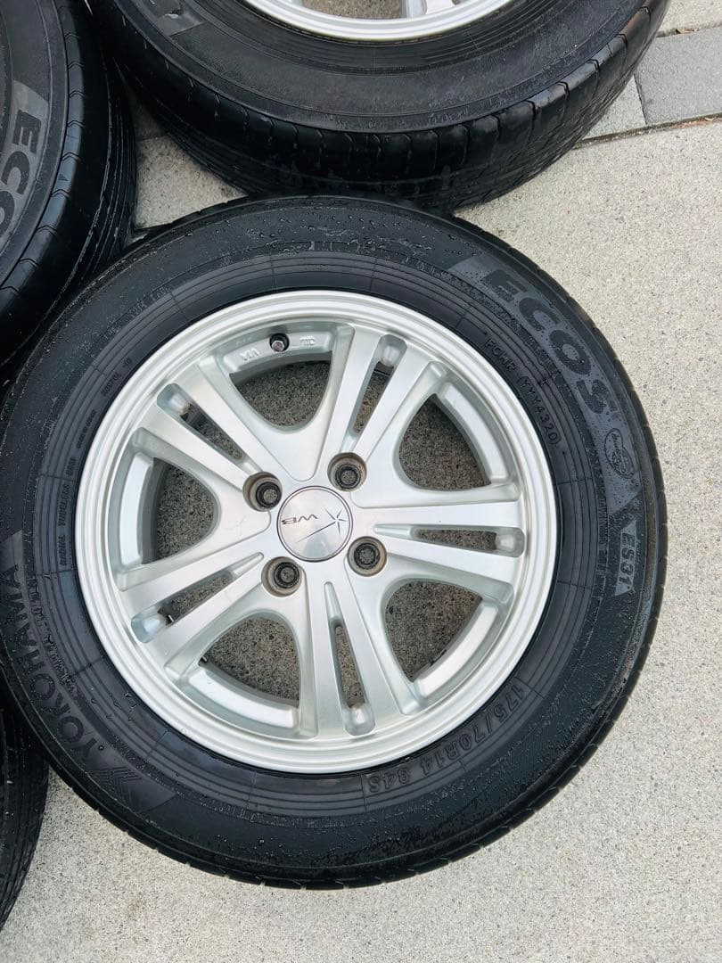 ★コンパクトカーにオススメ　シエンタ　ルーミー　トール　タンク　ホイールセット★
