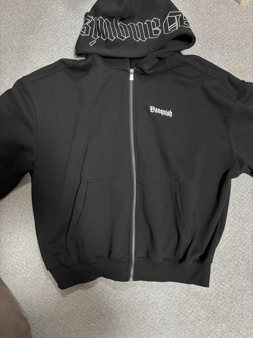 Vanquish ブラック パーカー Mサイズ