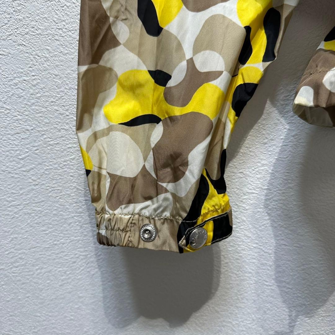 希少 MONCLER 上質 FAYENCE カモ 総柄 マウンテンパーカー 2
