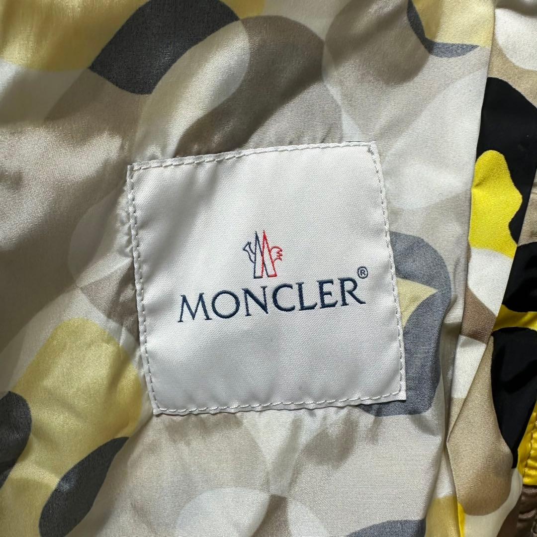 希少 MONCLER 上質 FAYENCE カモ 総柄 マウンテンパーカー 2